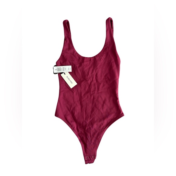 BABATON "CONTOUR V NECK BODYSUIT" - Picture 1 of 2